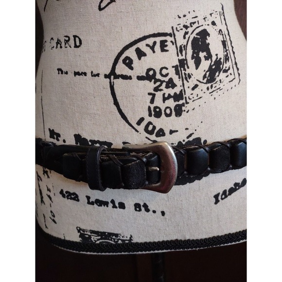 Black LEATHER Belt Women's Caterpillar Small Medium Large Waist Hip Silvertone - Picture 1 of 7